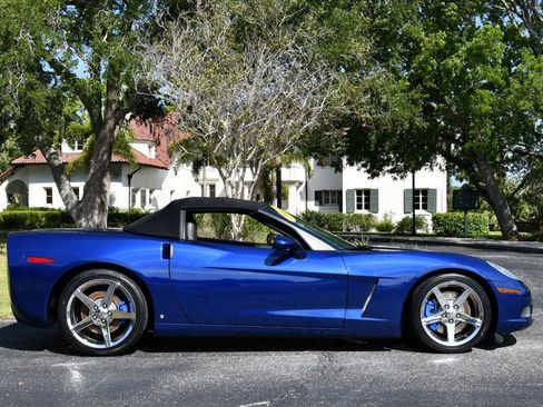 Used 2007 Chevrolet Corvette Convertible w/ Preferred Equipment Group RWD image 39
