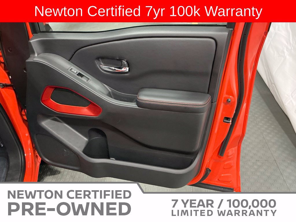 Used 2025 Nissan Frontier Pro-X RWD image 39