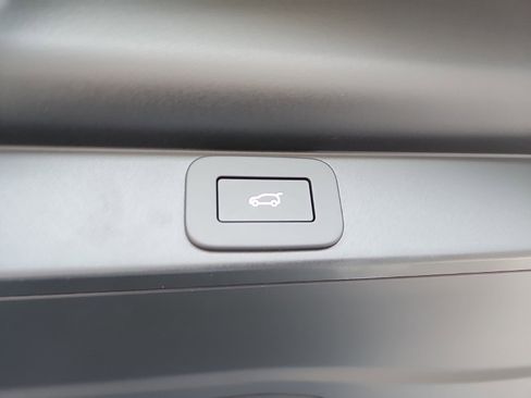 New 2025 Land Rover Range Rover Autobiography image 15