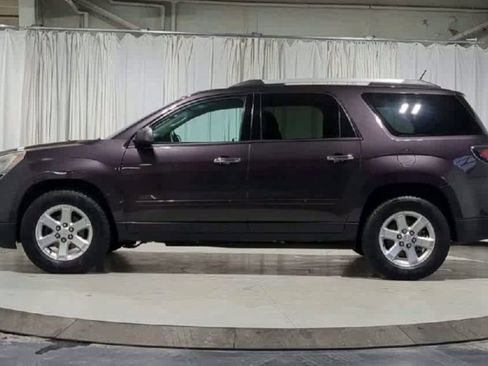 Used 2015 GMC Acadia SLE image 6