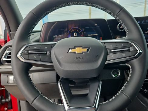 New 2026 Chevrolet Traverse LT w/ Driver Confidence Package FWD image 20