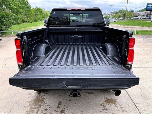 New 2026 Chevrolet Silverado 2500 High Country w/ Midnight Edition AWD/4WD image 5