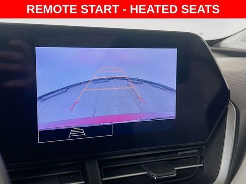 Used 2024 Chevrolet Trax LS w/ LS Convenience Package image 14