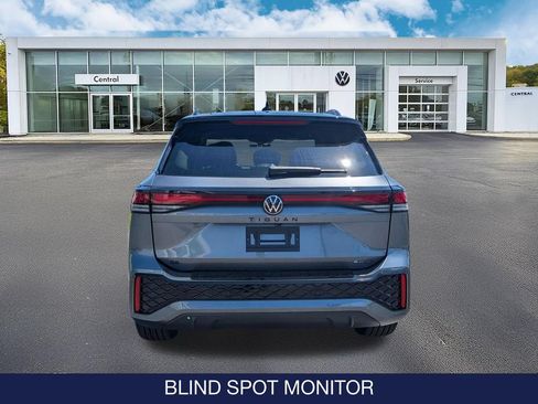 New 2026 Volkswagen Tiguan SE R-Line AWD/4WD image 7