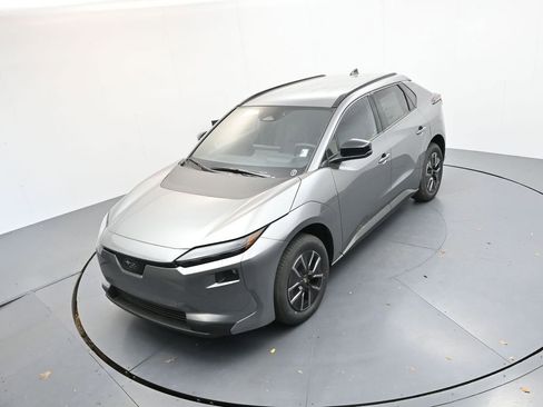 New 2026 Subaru Solterra Premium image 11