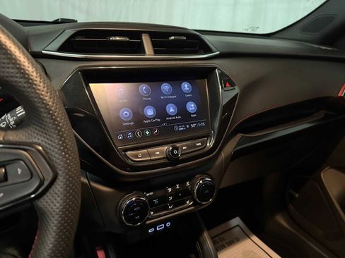 Used 2023 Chevrolet TrailBlazer RS w/ Sun and Liftgate Package image 36