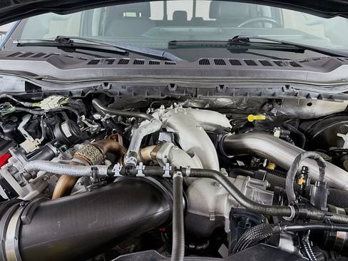Used 2023 Ford F350 Lariat w/ Lariat Ultimate Package AWD/4WD image 37