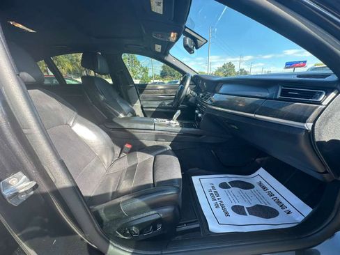 Used 2015 BMW 740i image 16