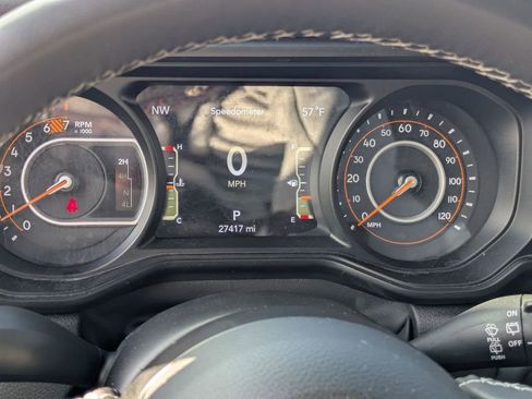 Used 2025 Jeep Wrangler Unlimited Rubicon image 20