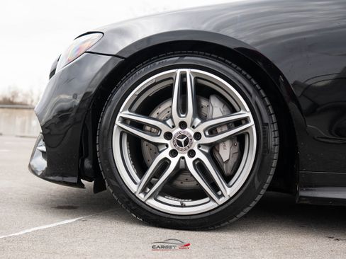 Used 2018 Mercedes-Benz E 400 Coupe w/ Premium 2 Package image 10