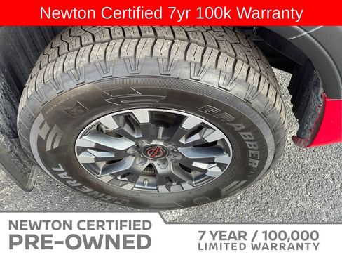 Used 2024 Nissan Titan PRO-4X w/ Pro-4x Convenience Package AWD/4WD image 27