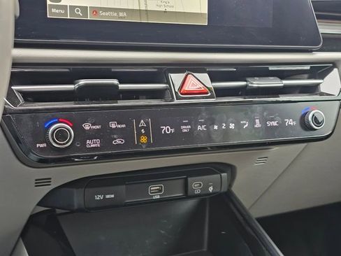 Certified 2023 Kia Niro Wave w/ Wave Preserve Package image 31