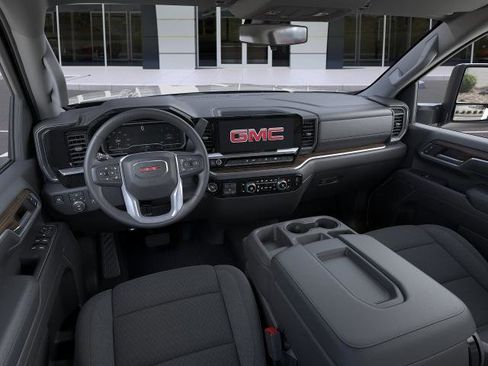 New 2026 GMC Sierra 2500 SLE w/ SLE Value Package; AWD/4WD image 15