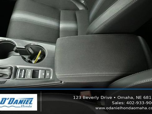 Used 2025 Honda Civic Sport image 34