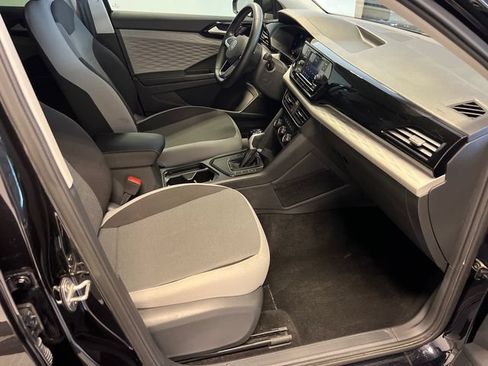 Certified 2024 Volkswagen Taos S w/ MDO Package FWD image 10