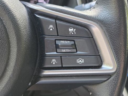 Used 2023 Subaru Outback Premium AWD/4WD image 25