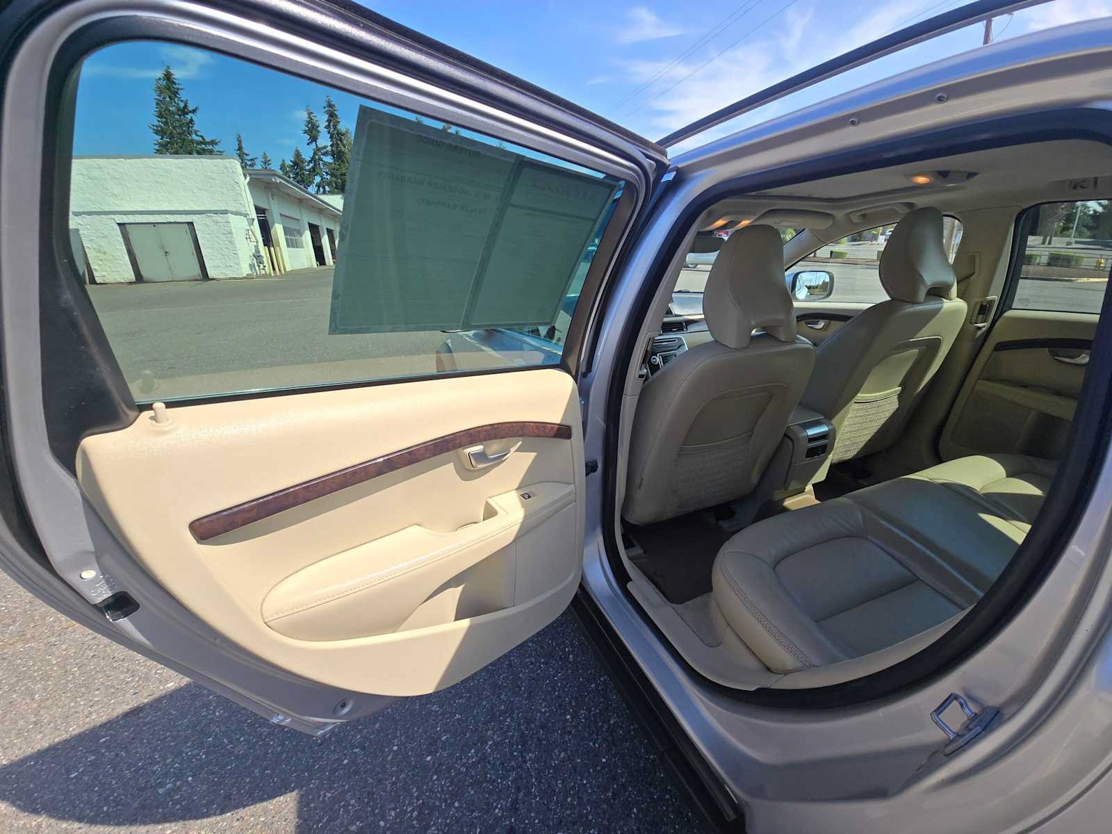 Used 2016 Volvo XC70 T5 Premier AWD/4WD image 15