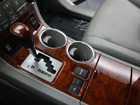 Used 2012 Toyota Highlander Limited image 31