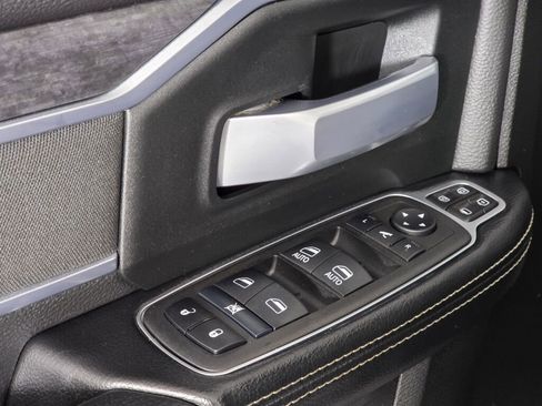 Used 2024 RAM 2500 Big Horn image 24