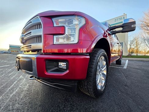 Used 2017 Ford F150 Platinum w/ Equipment Group 701A Luxury image 9