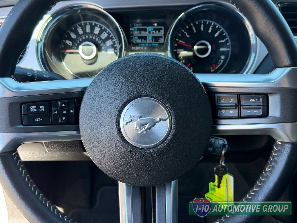 Used 2014 Ford Mustang GT Premium RWD image 33