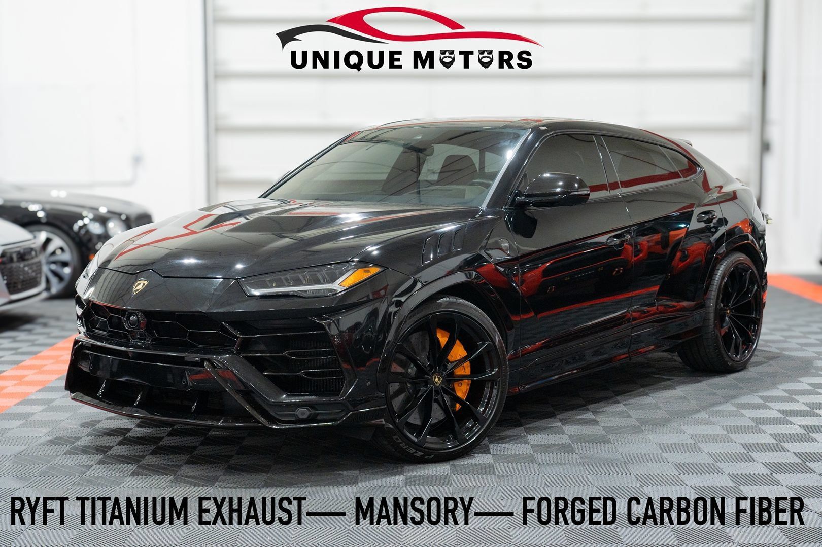 Used 2021 Lamborghini Urus AWD/4WD image 1