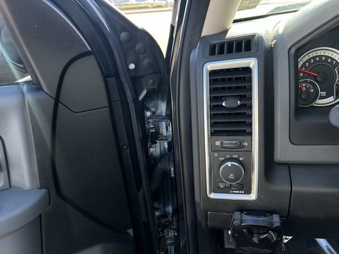 Used 2018 RAM 1500 Big Horn image 16