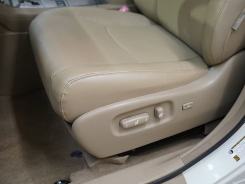 Used 2008 Toyota Highlander Sport image 25