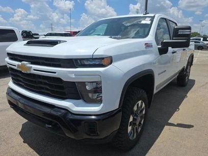 Used 2024 Chevrolet Silverado 2500 Custom w/ Custom Value Package
