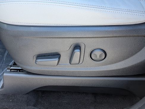 Used 2022 Hyundai Palisade SEL w/ Premium Package FWD image 24