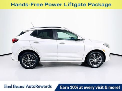 Certified 2022 Buick Encore GX Select w/ Sport Touring Package image 8
