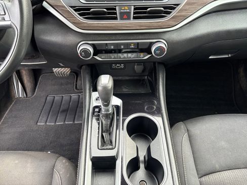 Used 2023 Nissan Altima 2.5 SV image 20