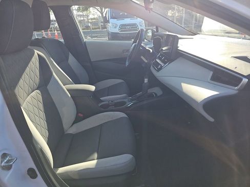 Used 2023 Toyota Corolla LE image 15