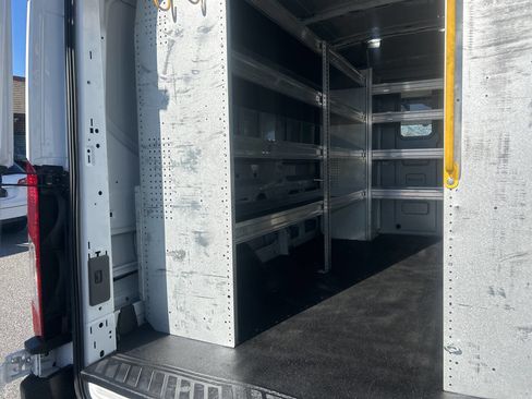 Used 2020 Ford Transit 250 Medium Roof image 20