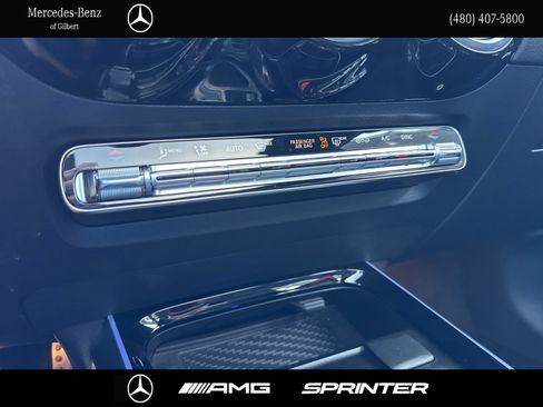 Certified 2024 Mercedes-Benz GLA 35 AMG 4MATIC image 28