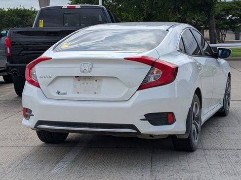 Used 2020 Honda Civic LX image 4