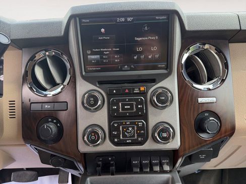 Used 2016 Ford F250 Lariat w/ Chrome Package AWD/4WD image 14