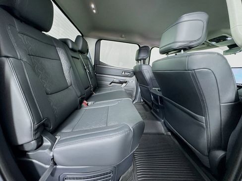 Used 2024 Toyota Tundra Limited image 31