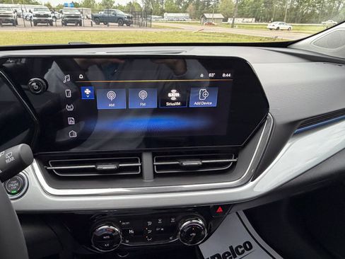 New 2026 Chevrolet Trax LT image 15