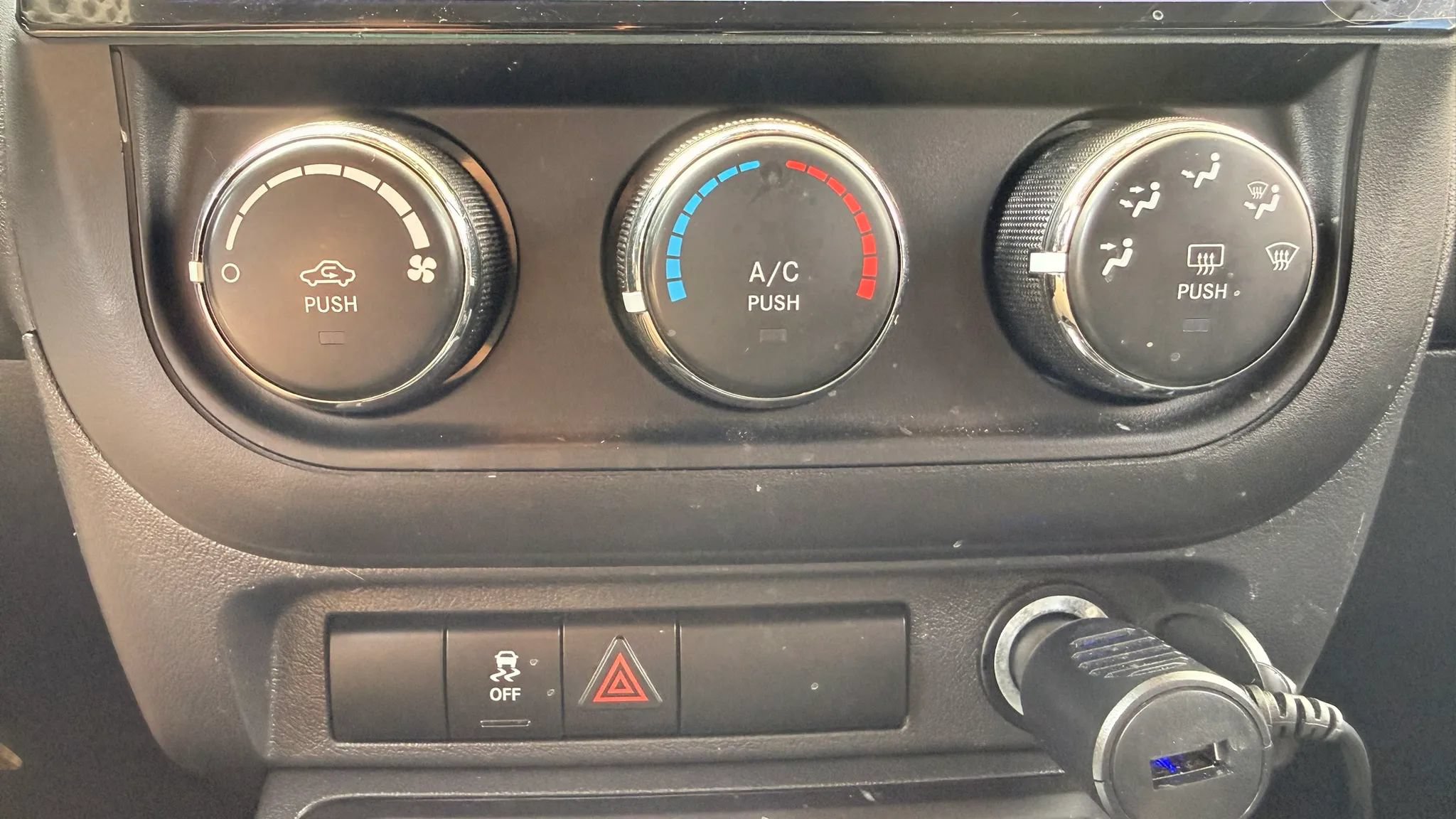 Used 2017 Jeep Compass Sport FWD image 23