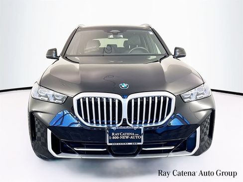 Used 2026 BMW X5 xDrive50e w/ Climate Comfort Package AWD/4WD image 2