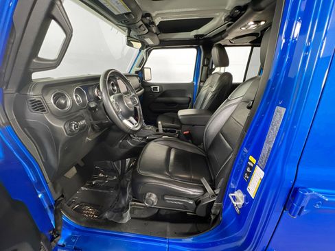 Used 2021 Jeep Gladiator Overland w/ Popular Equipment Package image 20