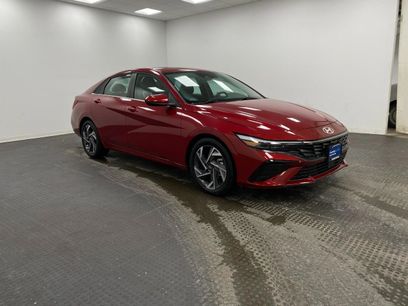Certified 2025 Hyundai Elantra SEL