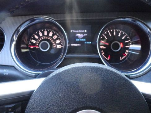 Used 2014 Ford Mustang GT Premium w/ Comfort Package image 9