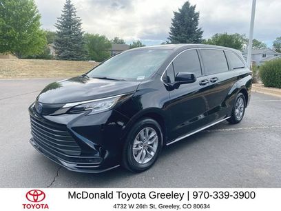 Certified 2023 Toyota Sienna LE