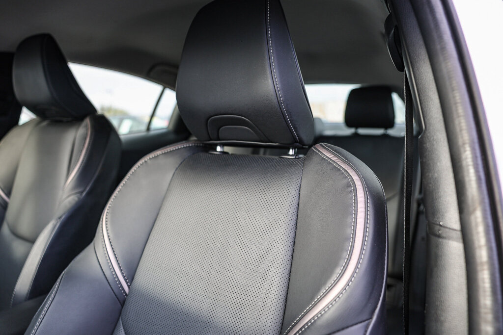 Certified 2024 Toyota Prius XLE FWD image 16