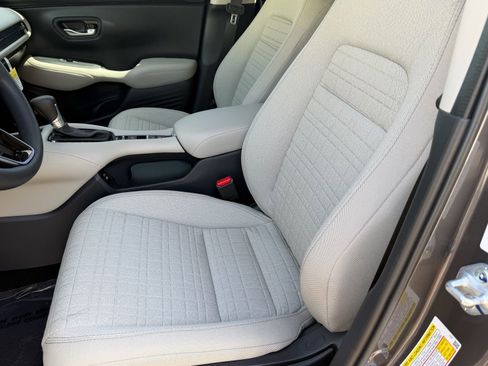 New 2026 Honda HR-V LX image 19