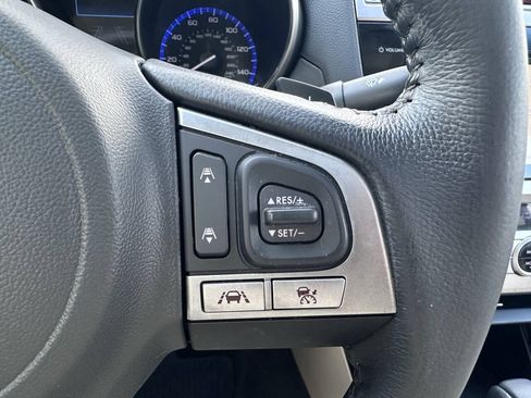 Used 2017 Subaru Legacy 2.5i Limited AWD/4WD image 19