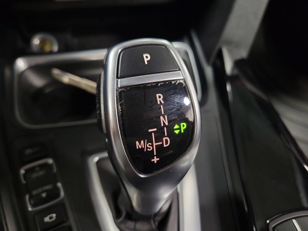 Used 2014 BMW 435i Convertible RWD image 17