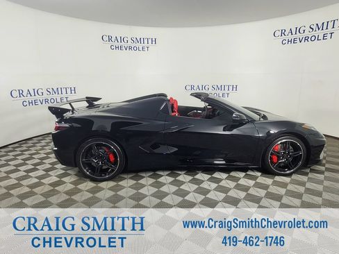 Used 2024 Chevrolet Corvette Stingray Premium Conv w/ Z51 Performance Package RWD image 12